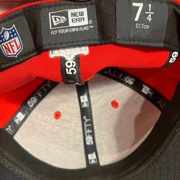 New Era 59fifty Atl Falcons Flat Bill Fitted Hat Size 7 1/4 Casual NFL Football - Picture 5 of 5